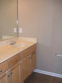 Charming 3 Bedroom Home in Jonesboro, AR (Photo 4 of 9)