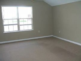 Charming 3 Bedroom Home in Jonesboro, AR (Photo 8 of 9)