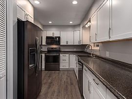 2122 Bellwood Dr, Saint Albans, Wv 25177 in Saint Albans, WV (Photo 2 of 4)