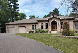 4 Beds 1035 Mckinley Blvd, Eagle River, Wi 54521 in Eagle River, WI