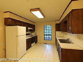 1943 Rock Mountain Dr, Mc Calla, Al 35111 in Mc Calla, AL (Photo 2 of 4)