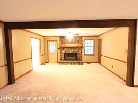 1943 Rock Mountain Dr, Mc Calla, Al 35111 in Mc Calla, AL (Photo 3 of 4)