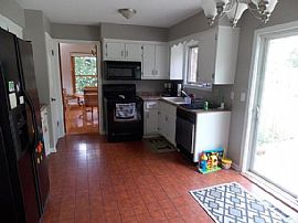 7010 Hoods Creek Rd, Franksville, Wi 53126 in Franksville, WI (Photo 3 of 8)