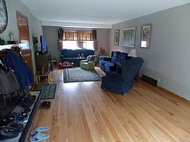 7010 Hoods Creek Rd, Franksville, Wi 53126 in Franksville, WI (Photo 6 of 8)