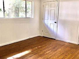 111 W Walnut Ave, Foley, Al 36535 in Foley, AL (Photo 3 of 5)