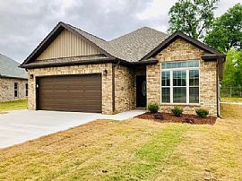 150 Harmony Dr, Tuscumbia, Al 35674 in Tuscumbia, AL