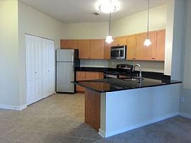 Alvista Willow Brook, Apt 1114, 211 Pomeroy Ave, Meriden, Ct 06 in Meriden, CT (Photo 4 of 4)