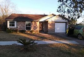 11731 Murr Way, Houston, Tx Rent 600 Deposit 600 Total 1200 in Houston, TX