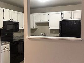 2205 Cromwell Hills Dr, Cromwell, Ct 06416 in Cromwell, CT (Photo 5 of 9)