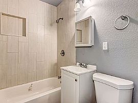 1636 E Whitton Ave, Phoenix, Az 85016 in Phoenix, AZ (Photo 4 of 9)