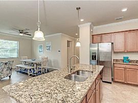 12370 Canavese Ln, Venice, in Venice, FL (Photo 4 of 10)