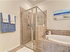 12370 Canavese Ln, Venice, in Venice, FL (Photo 6 of 10)