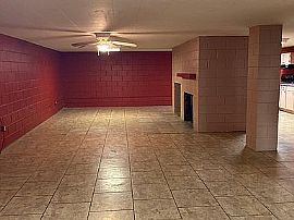 1042 N Pine St, Florence, Al 35630 in Florence, AL (Photo 9 of 12)