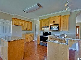 104 Spearpoint Ln, Meridianville, Al 35759 in Meridianville, AL (Photo 8 of 12)