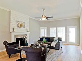 9972 Springfield Ct, Mobile, Al 36695 in Mobile, AL (Photo 2 of 5)