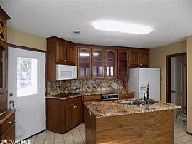 113 Fernwood Cir, Daphne, Al 36526 in Daphne, AL (Photo 2 of 5)