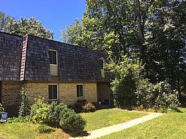 10001 Battleridge Pl, Montgomery Village, Md 20886 in Montgomery Village, MD