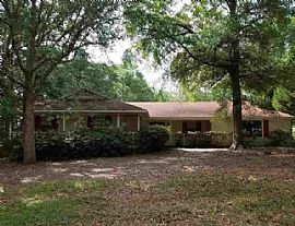 1151 Stone Bridge Rd, Pensacola,Rent 800 Deposit 800 Total 1600 in Pensacola, FL