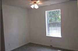 412 Bay Oaks Dr, Pensacola Rent 800 Deposit 800 Total 1600 in Pensacola, FL (Photo 6 of 8)