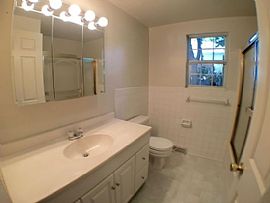 Exquisite 2bedroom, 1.5bathroom in York, PA (Photo 2 of 7)