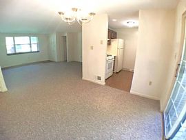 Exquisite 2bedroom, 1.5bathroom in York, PA (Photo 4 of 7)