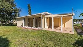 12316 Davis Blvd, Fort Myers, Fl 33905 For $600/m Deposit $600 in Fort Myers, FL