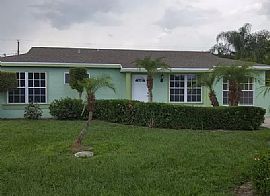 2375 16th Ave Sw, Vero Beach, Fl 32962 For $800/m Deposit $800 in Vero Beach, FL