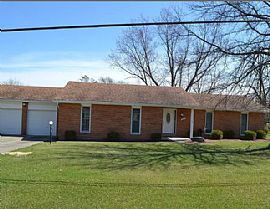 2178 Gardner Rd, Hamilton,Rent 700 Deposit 700 Total 1400 in Hamilton, OH