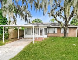 2242 Golfview St, Lakeland, Fl 33801 For $700/m Deposit $700 in Lakeland, FL