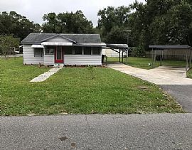 1119 Pinewood Ave, Lakeland, Fl 33815 For $500/m Deposit $500 in Lakeland, FL
