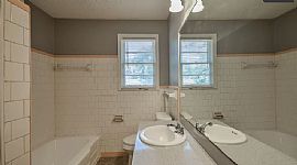 2040 Stratford Rd, Cayce,Rent 650 Deposit 650 Total 1300 in Cayce, SC (Photo 6 of 7)