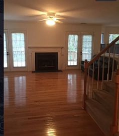 3 Moss Spring Ct, Simpsonville,Rent 800 Deposit 800 Total 1600 in Simpsonville, SC (Photo 3 of 6)