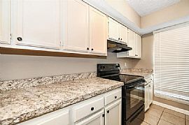 Amazing Home in Houston, TX (Photo 4 of 10)