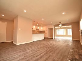 892 Eston St, Camarillo in Camarillo, CA (Photo 2 of 5)