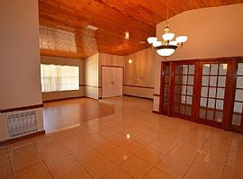 16630 Nw 82nd Ave, Miami Lakes in Miami Lakes, FL (Photo 2 of 4)