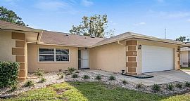 80 Westbury Ln, Palm Coast, Fl 32164 in Palm Coast, FL