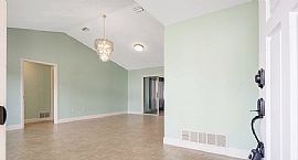 80 Westbury Ln, Palm Coast, Fl 32164 in Palm Coast, FL (Photo 2 of 12)