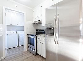 4552 Wares Ferry Rd, Montgomery, Al 36109 in Montgomery, AL (Photo 3 of 11)