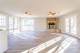 4552 Wares Ferry Rd, Montgomery, Al 36109 in Montgomery, AL (Photo 5 of 11)