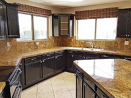 4127 E Pinto Ln, Phoenix, Az 85050 in Phoenix, AZ (Photo 3 of 8)