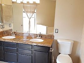 4127 E Pinto Ln, Phoenix, Az 85050 in Phoenix, AZ (Photo 6 of 8)