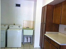 2536 N Tyndall Ave, Tucson, Az 85719 in Tucson, AZ (Photo 2 of 5)