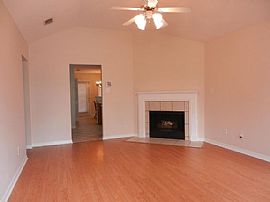 8502 Brandy Oak Ct, Mobile, Al 36695 in Mobile, AL (Photo 2 of 7)