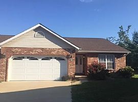 2233 Madero Dr, Belleville, Il 62221 For 700/m Deposit $700 in Belleville, IL