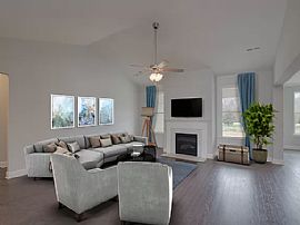 7925 Furnace Drive, Mc Calla, Al 35111 in Mc Calla, AL (Photo 2 of 4)