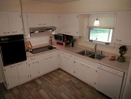 4 Bedroom in Huntsville, AL (Photo 4 of 7)