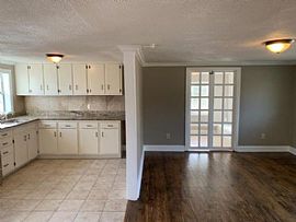 3 Bedroom in Alabaster, AL (Photo 3 of 7)