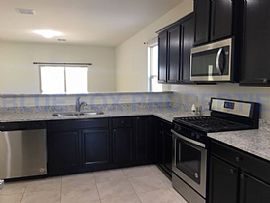 11675 W Vanderbilt Farms Way, Marana, Az 85653 in Marana, AZ (Photo 2 of 11)