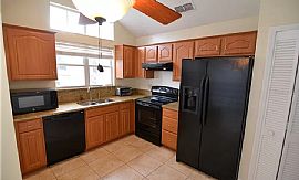 9880 Aloma Bend Ln, Ovied in Oviedo, FL (Photo 3 of 7)