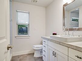1504 Westmoor Dr, Austin in Austin, TX (Photo 3 of 4)